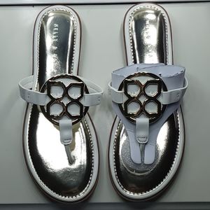 Kelly & Katie Flip Flops/Thongs - Size 9